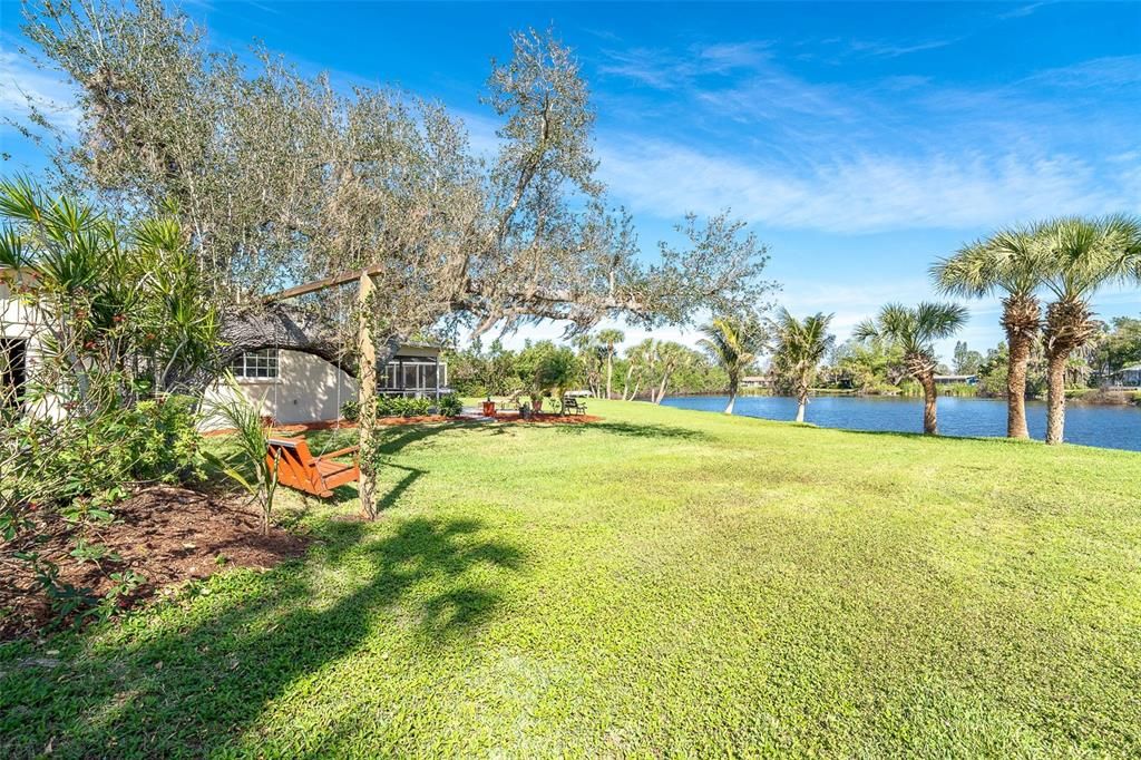 En Venta: $684,900 (3 camas, 2 baños, 1593 Pies cuadrados)