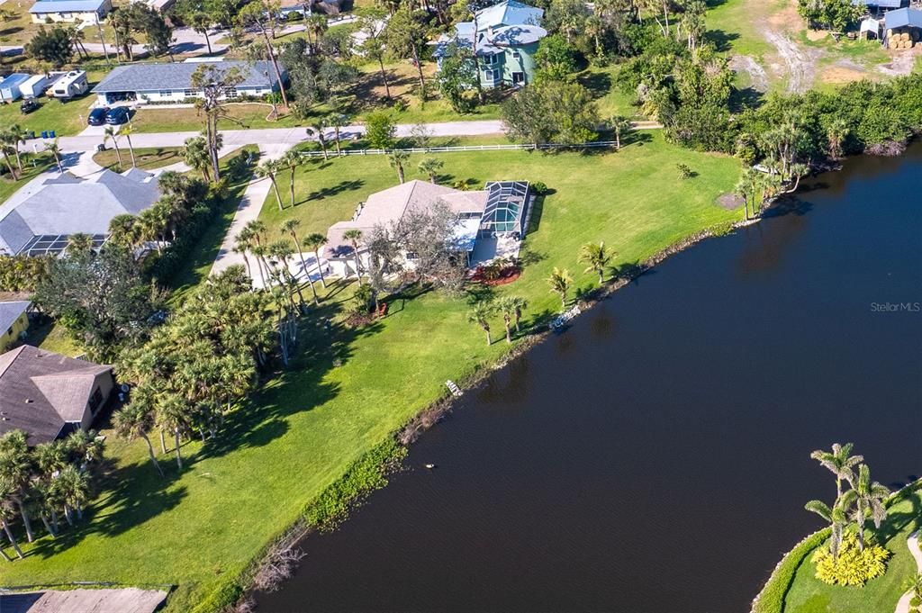 En Venta: $684,900 (3 camas, 2 baños, 1593 Pies cuadrados)