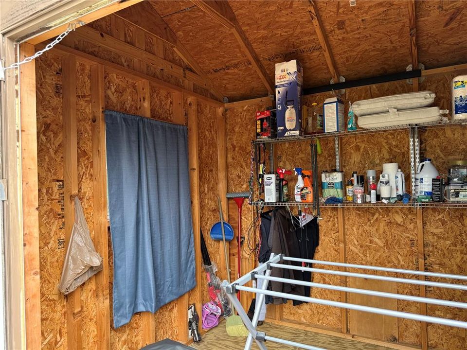 На продажу: $75,000 (0.07 acres)