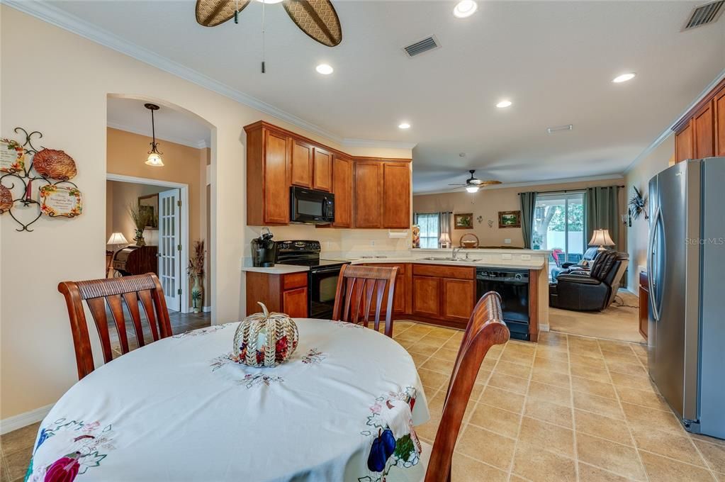 Active With Contract: $299,900 (3 beds, 2 baths, 1851 Square Feet)