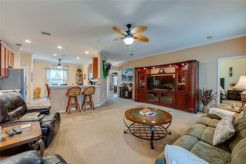 Active With Contract: $299,900 (3 beds, 2 baths, 1851 Square Feet)