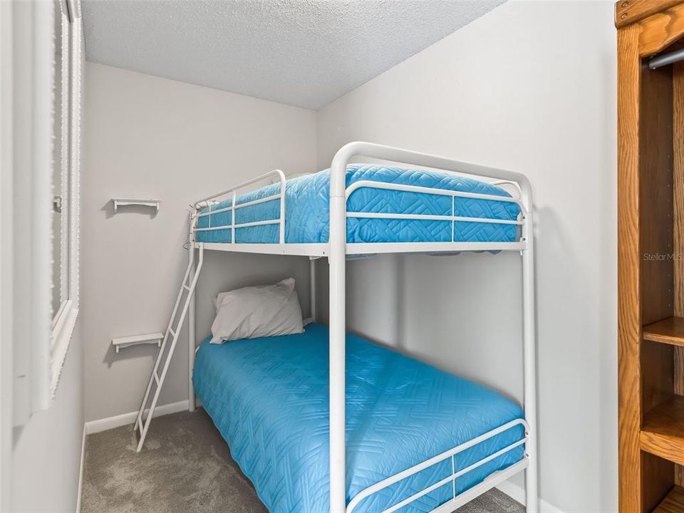 Activo con contrato: $244,900 (2 camas, 2 baños, 1468 Pies cuadrados)