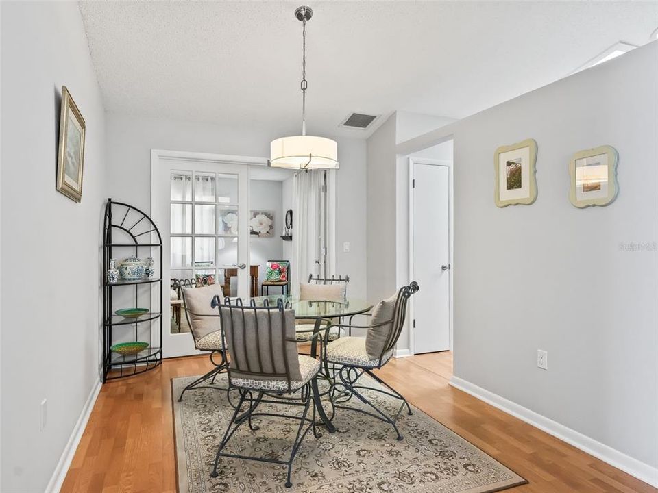 Activo con contrato: $244,900 (2 camas, 2 baños, 1468 Pies cuadrados)