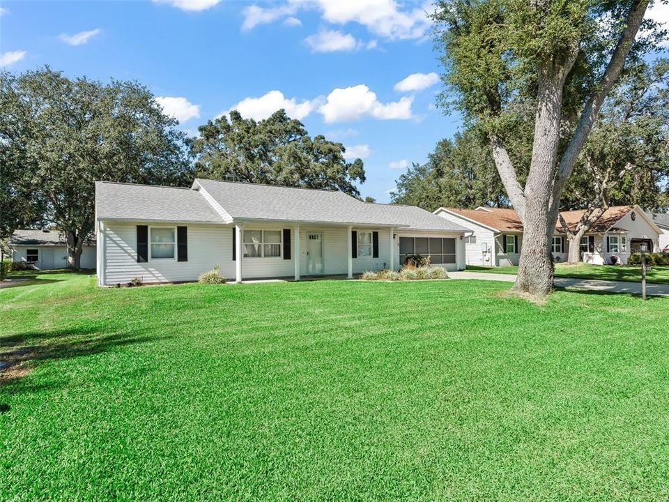 Activo con contrato: $244,900 (2 camas, 2 baños, 1468 Pies cuadrados)