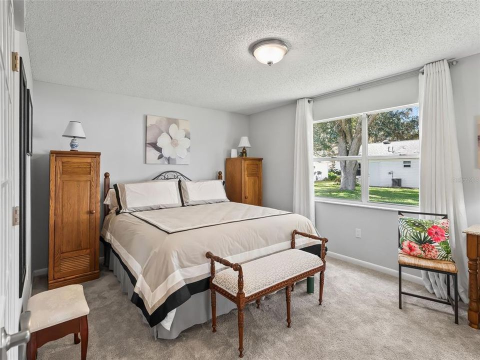 Activo con contrato: $244,900 (2 camas, 2 baños, 1468 Pies cuadrados)