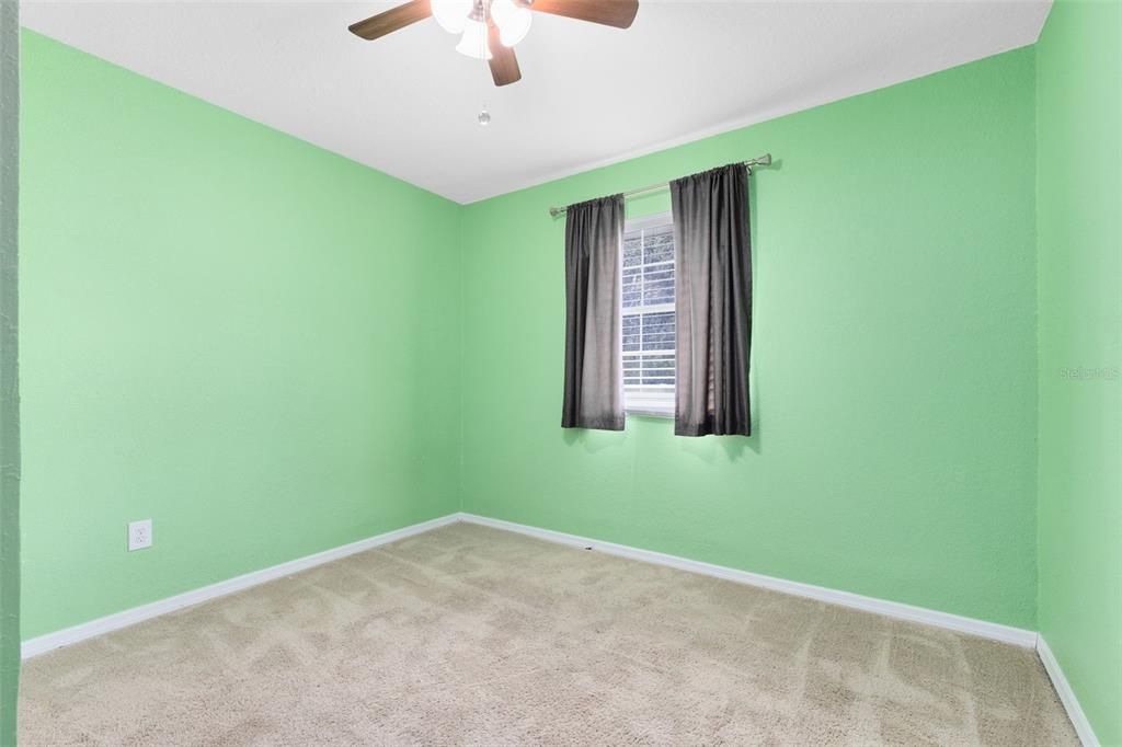 For Sale: $330,000 (3 beds, 2 baths, 1712 Square Feet)