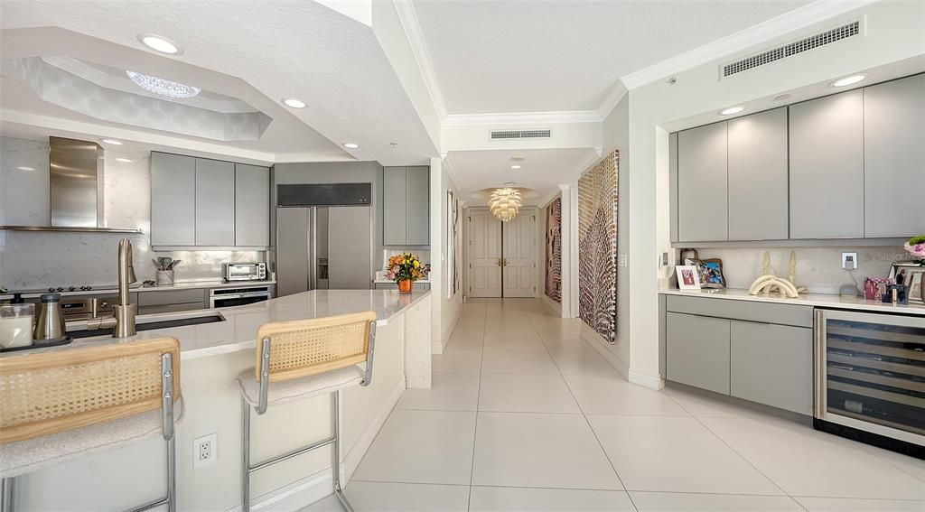 В аренду: $20,000 (3 спален, 3 ванн, 2799 Квадратных фут)