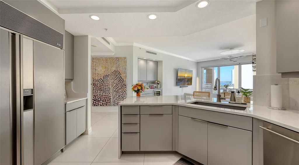 В аренду: $20,000 (3 спален, 3 ванн, 2799 Квадратных фут)