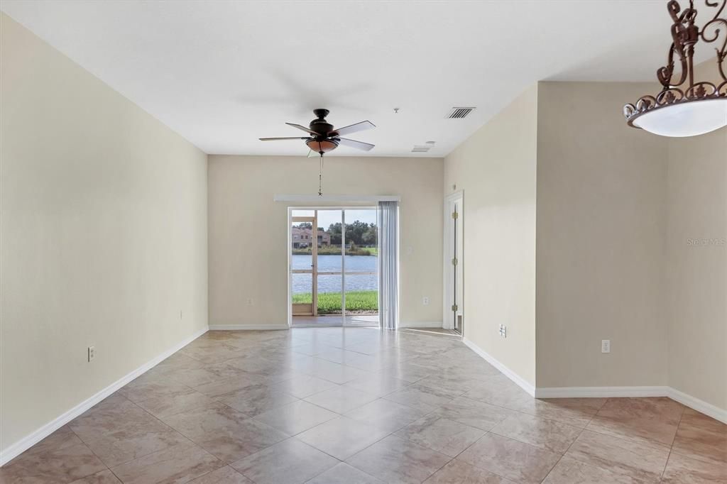 Active With Contract: $2,000 (3 beds, 2 baths, 1210 Square Feet)