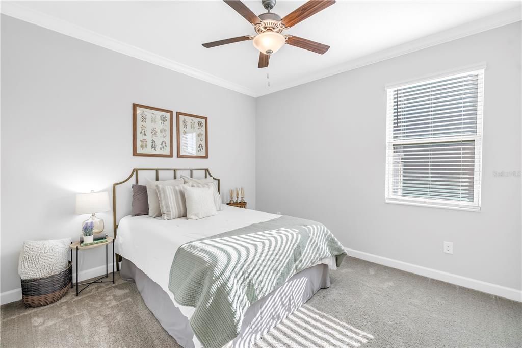 Active With Contract: $400,000 (4 beds, 3 baths, 2044 Square Feet)