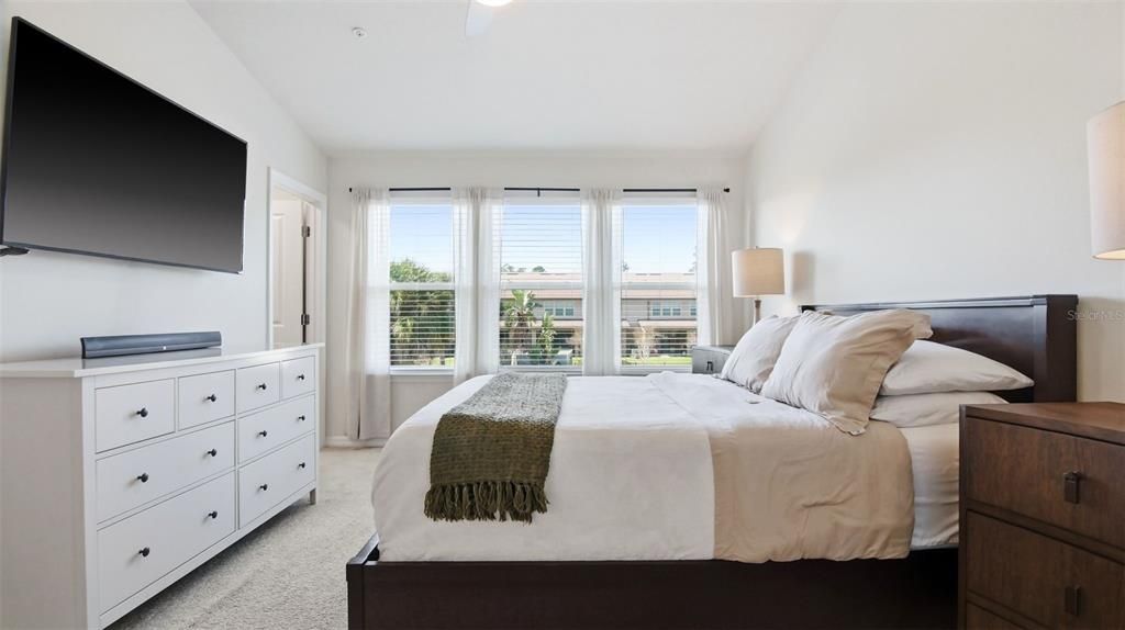 На продажу: $327,900 (3 спален, 2 ванн, 1667 Квадратных фут)