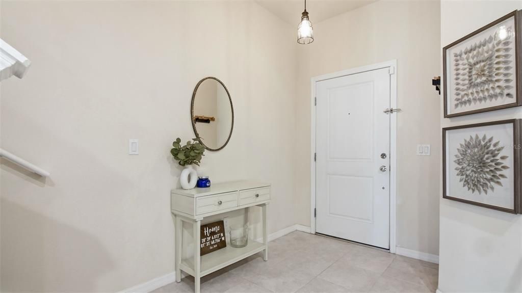 На продажу: $327,900 (3 спален, 2 ванн, 1667 Квадратных фут)