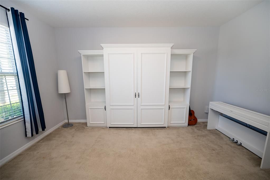 En Venta: $899,000 (4 camas, 3 baños, 4227 Pies cuadrados)