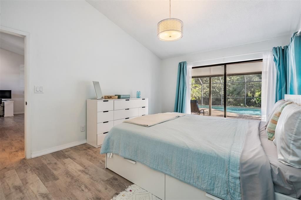 Active With Contract: $495,000 (3 beds, 2 baths, 1930 Square Feet)