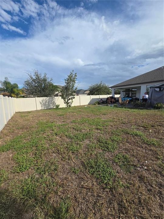 待售: $445,000 (4 贝兹, 3 浴室, 2057 平方英尺)