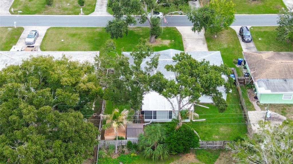 Active With Contract: $419,900 (3 beds, 2 baths, 1627 Square Feet)