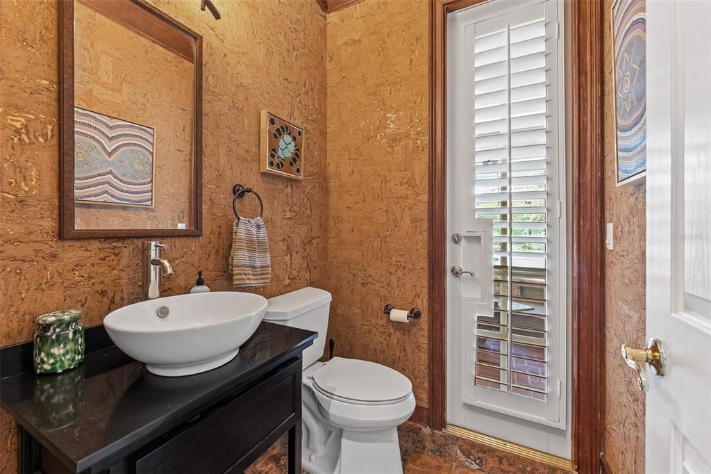 For Sale: $1,575,000 (5 beds, 4 baths, 3965 Square Feet)