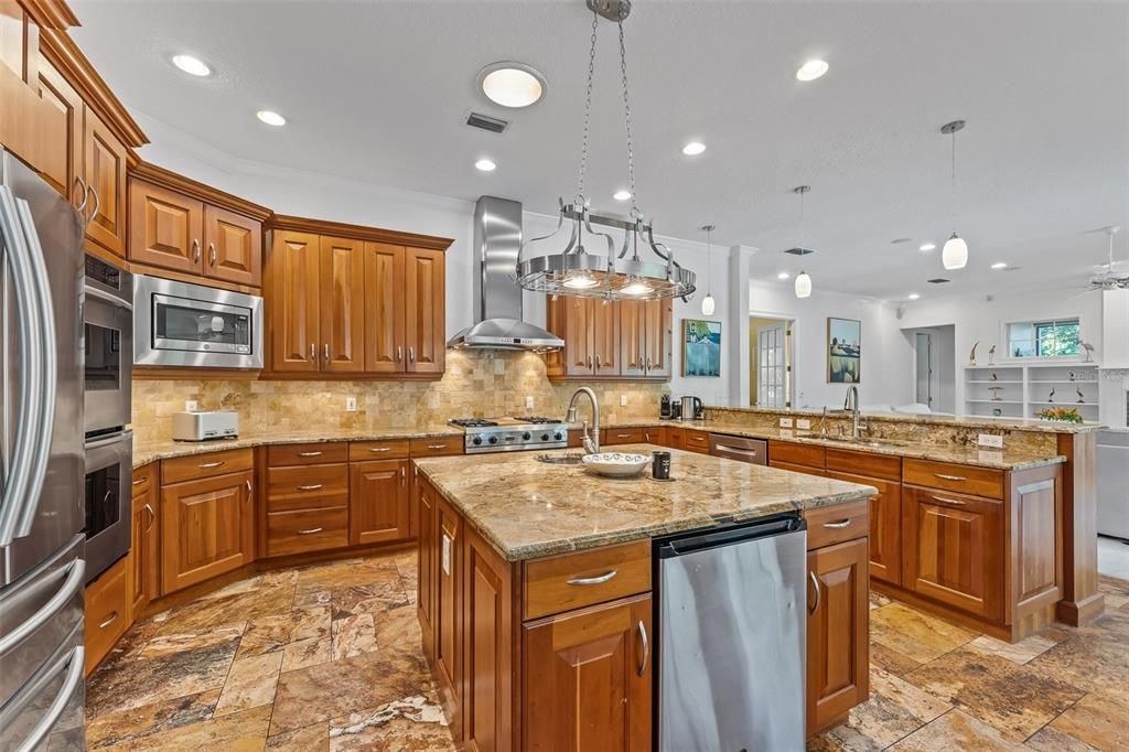 For Sale: $1,575,000 (5 beds, 4 baths, 3965 Square Feet)