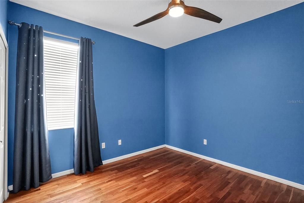 En Venta: $849,900 (4 camas, 3 baños, 3150 Pies cuadrados)