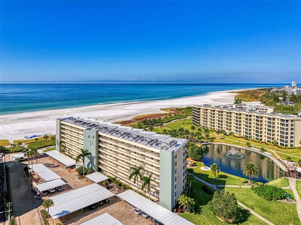 For Sale: $1,150,000 (2 beds, 2 baths, 1433 Square Feet)