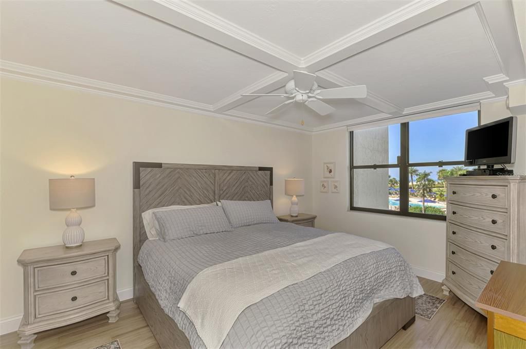 For Sale: $1,150,000 (2 beds, 2 baths, 1433 Square Feet)