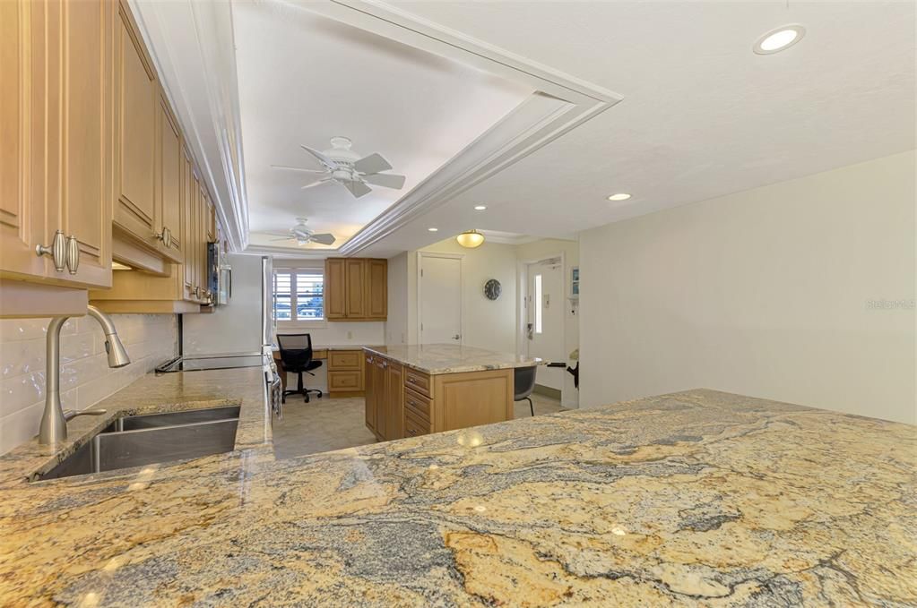 For Sale: $1,150,000 (2 beds, 2 baths, 1433 Square Feet)