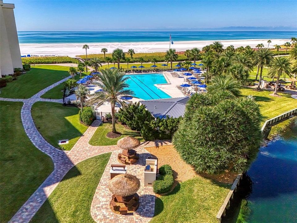 For Sale: $1,150,000 (2 beds, 2 baths, 1433 Square Feet)