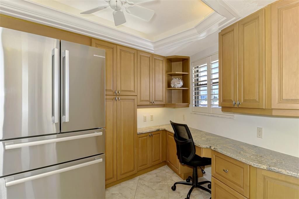 For Sale: $1,150,000 (2 beds, 2 baths, 1433 Square Feet)