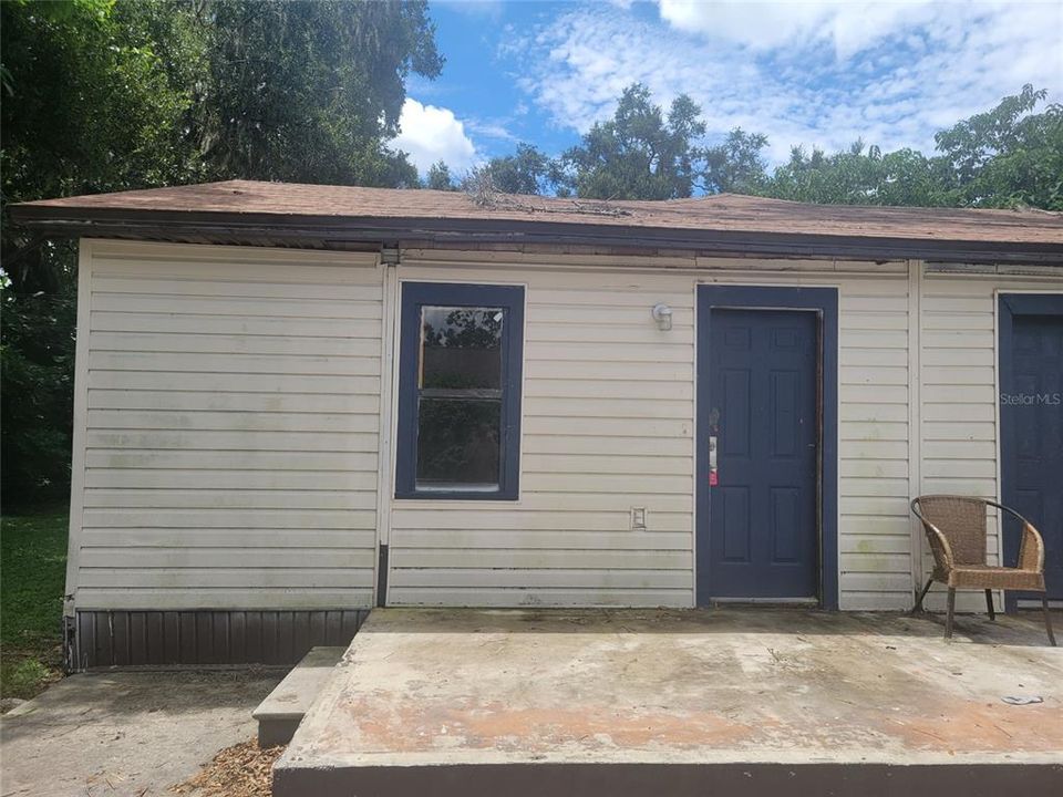 出租: $900 (2 贝兹, 2 浴室, 743 平方英尺)