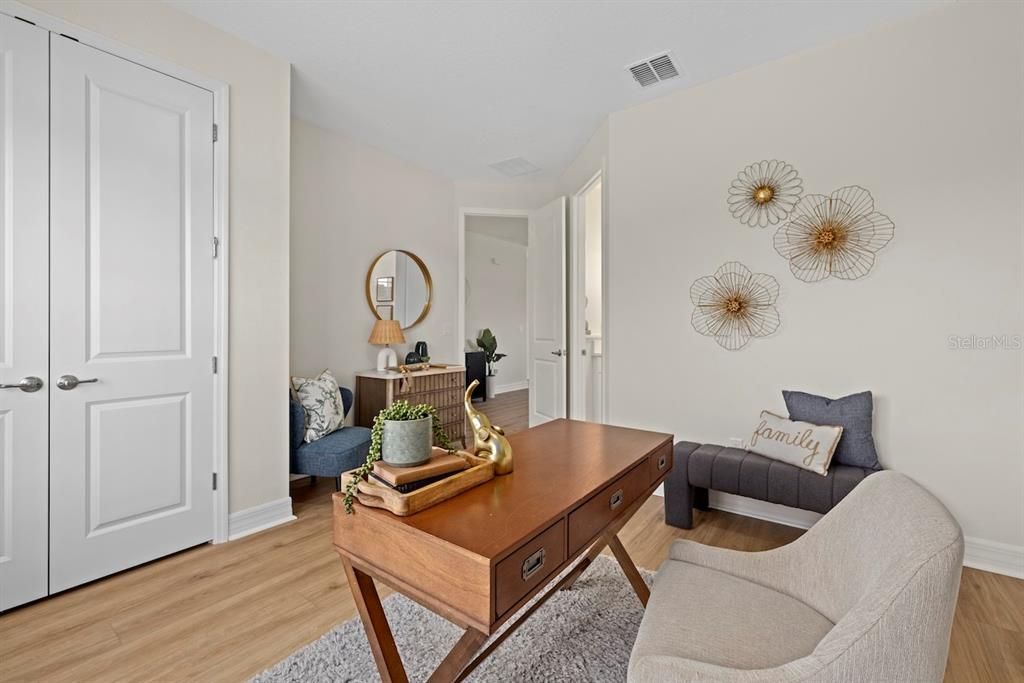 For Rent: $2,495 (4 beds, 3 baths, 1990 Square Feet)