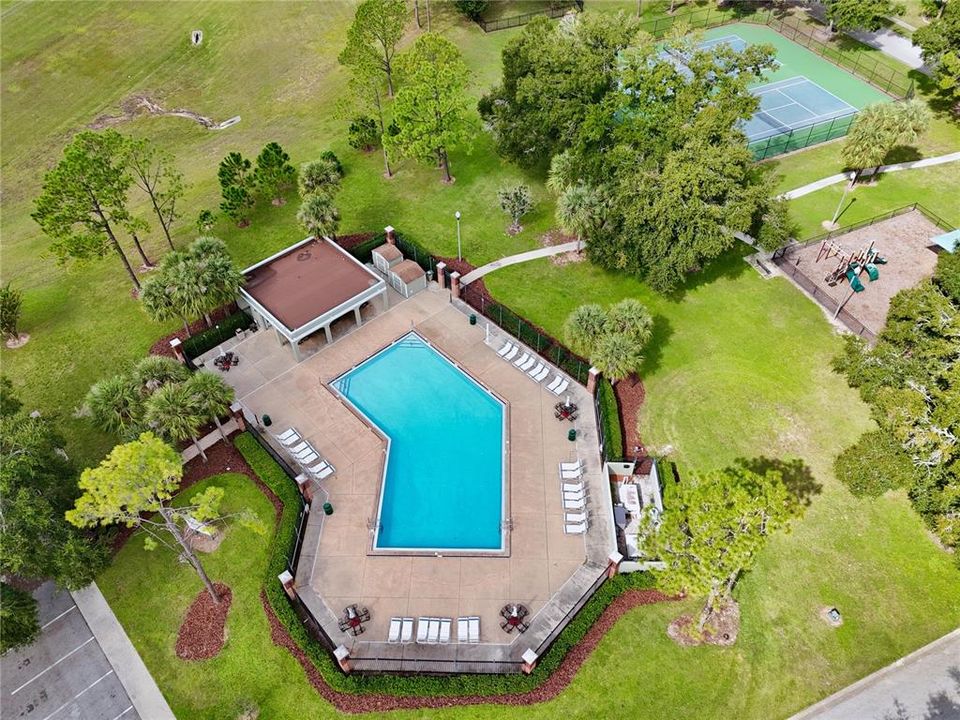 На продажу: $416,000 (4 спален, 2 ванн, 1773 Квадратных фут)