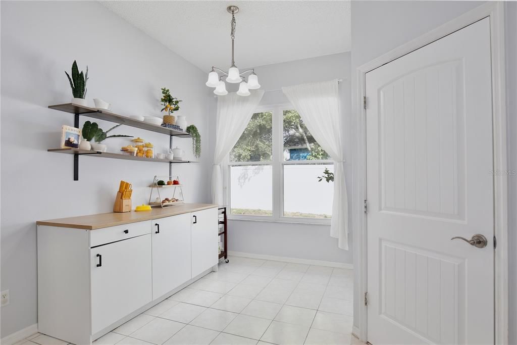 На продажу: $416,000 (4 спален, 2 ванн, 1773 Квадратных фут)