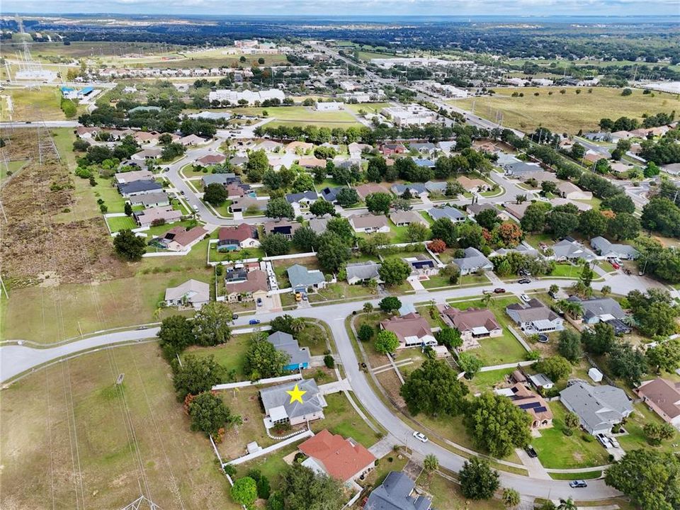 На продажу: $416,000 (4 спален, 2 ванн, 1773 Квадратных фут)