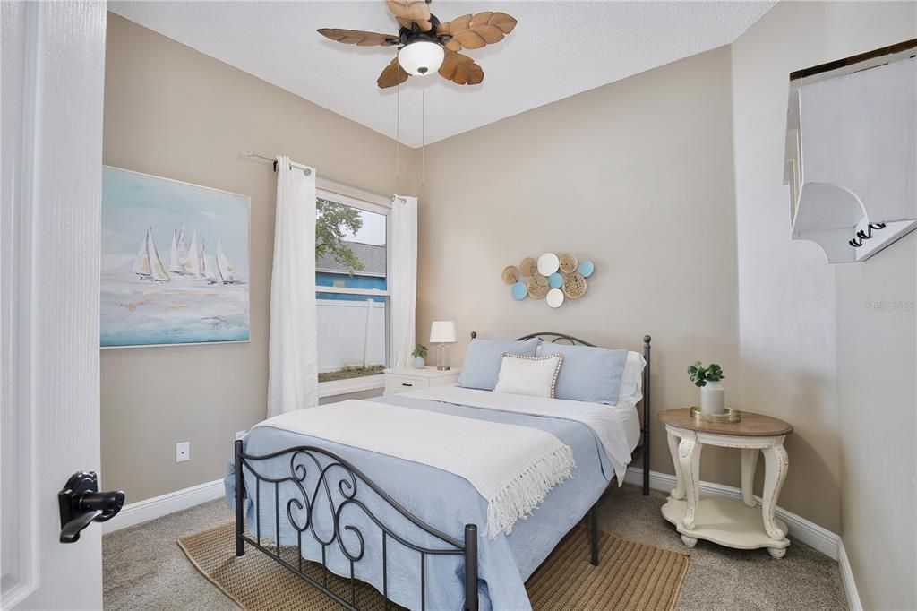 На продажу: $416,000 (4 спален, 2 ванн, 1773 Квадратных фут)