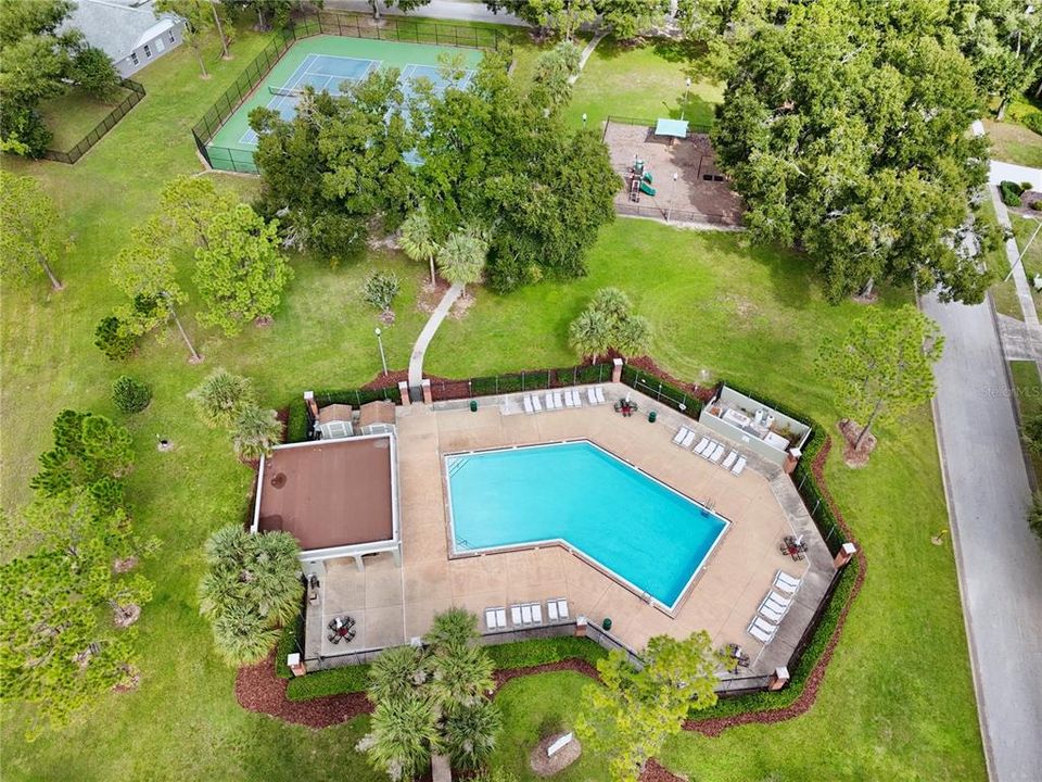 На продажу: $416,000 (4 спален, 2 ванн, 1773 Квадратных фут)