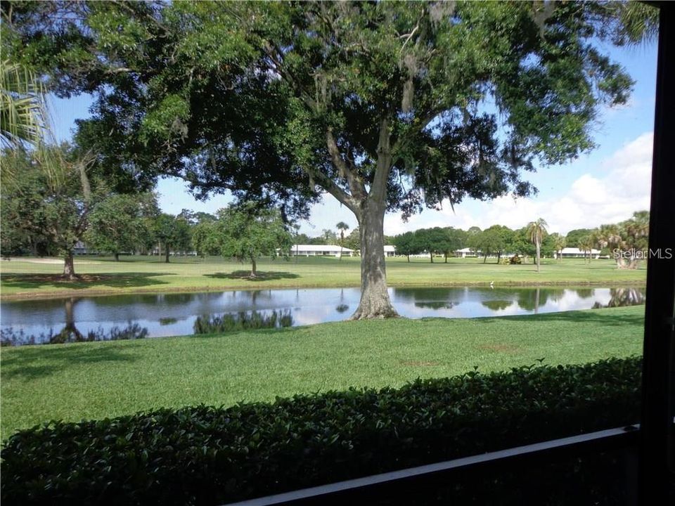 For Rent: $2,050 (3 beds, 2 baths, 1444 Square Feet)