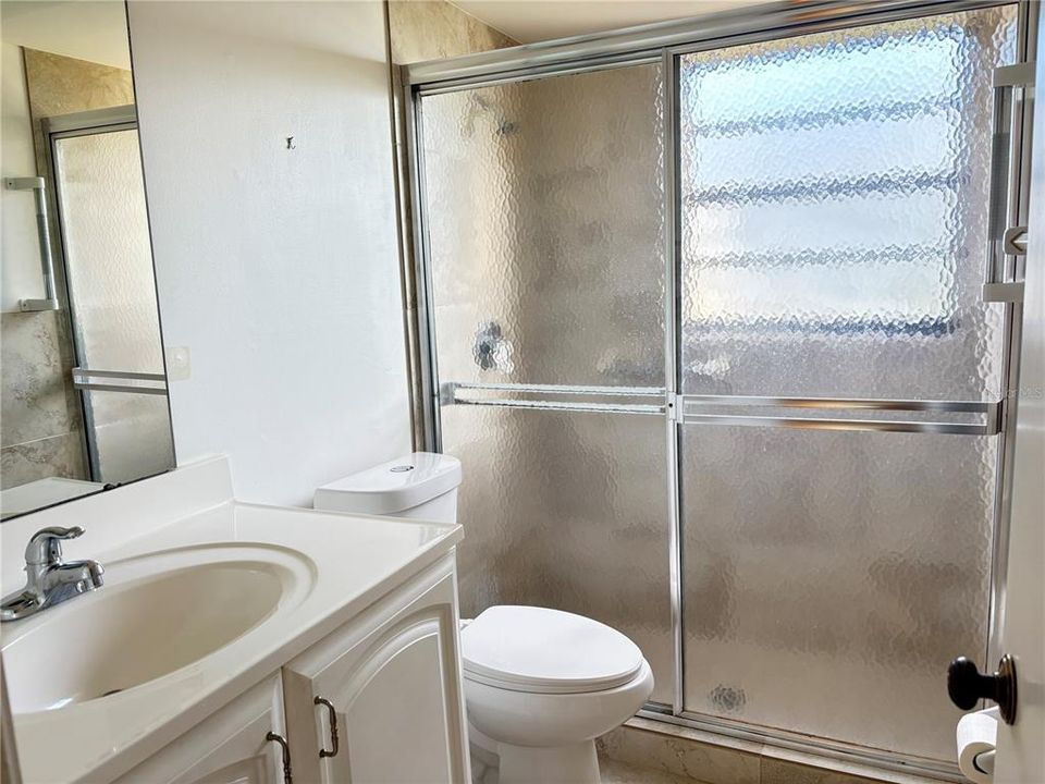 For Rent: $2,050 (3 beds, 2 baths, 1444 Square Feet)