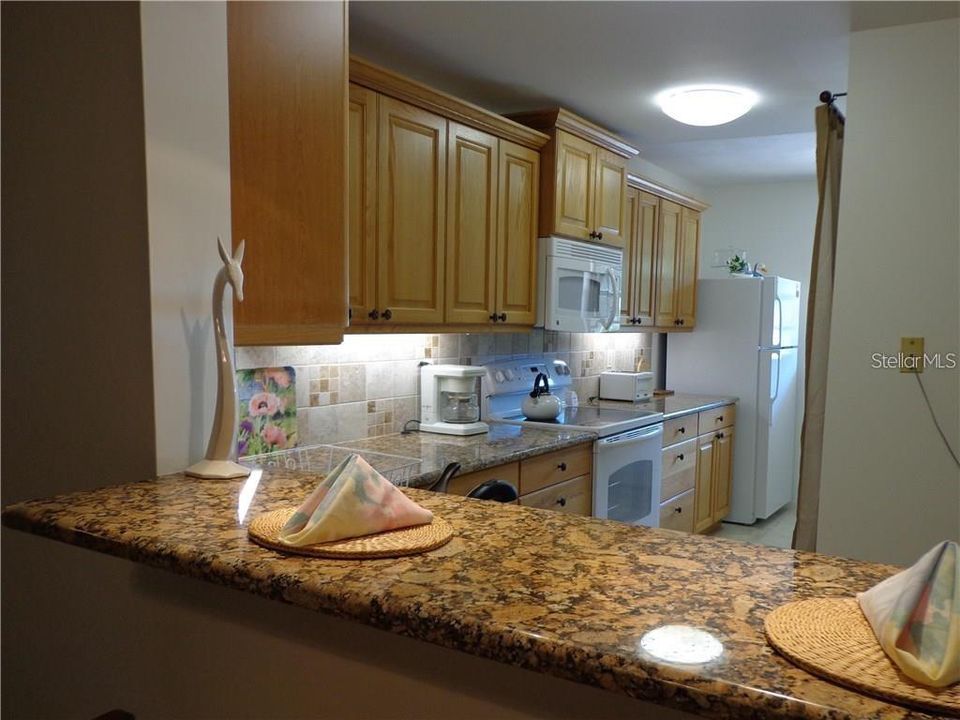 For Rent: $2,050 (3 beds, 2 baths, 1444 Square Feet)