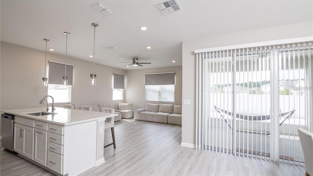 For Rent: $2,700 (4 beds, 2 baths, 2175 Square Feet)