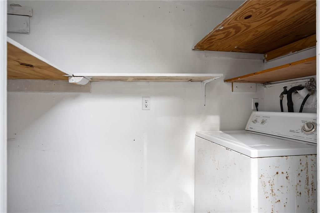 For Sale: $339,000 (4 beds, 0 baths, 1456 Square Feet)