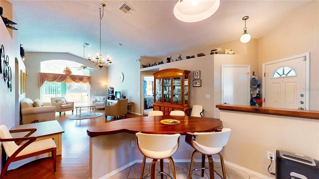 Active With Contract: $379,900 (3 beds, 2 baths, 1621 Square Feet)