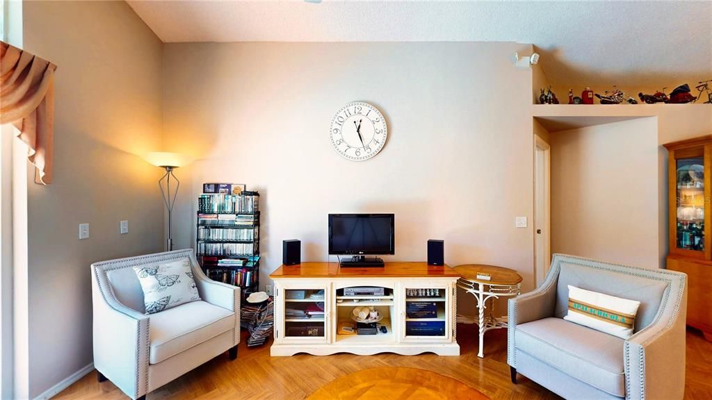 Active With Contract: $379,900 (3 beds, 2 baths, 1621 Square Feet)