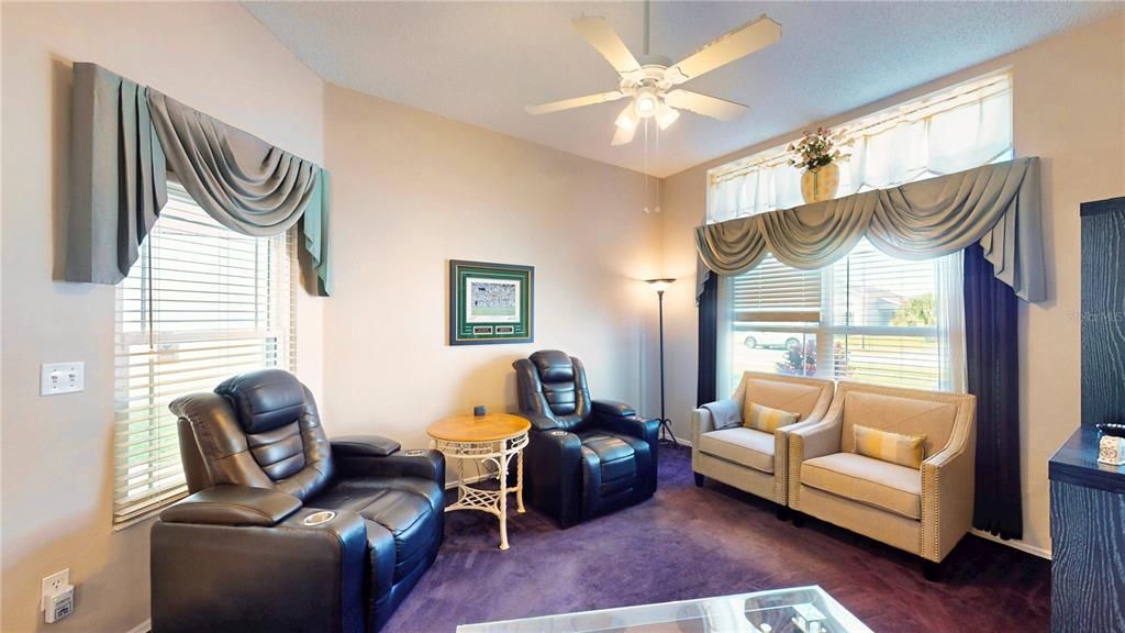 Active With Contract: $379,900 (3 beds, 2 baths, 1621 Square Feet)