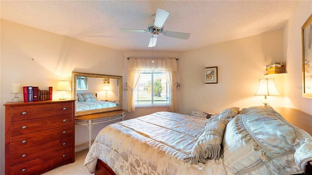 Active With Contract: $379,900 (3 beds, 2 baths, 1621 Square Feet)