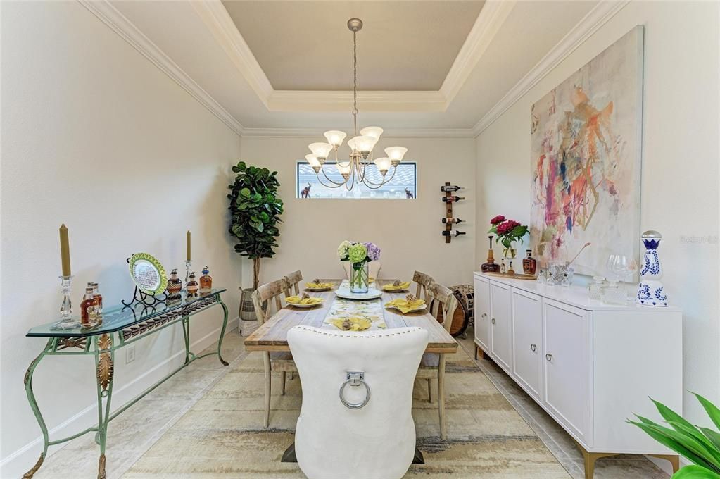 For Sale: $799,000 (3 beds, 2 baths, 1926 Square Feet)