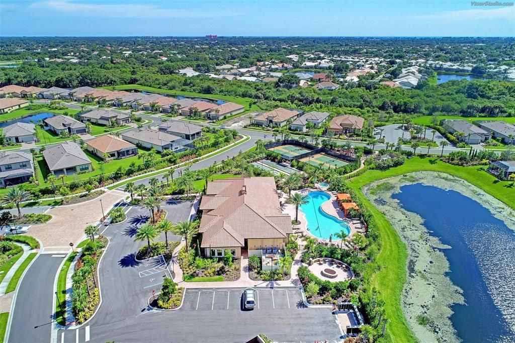 For Sale: $799,000 (3 beds, 2 baths, 1926 Square Feet)