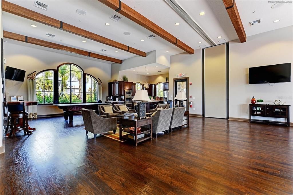 For Sale: $799,000 (3 beds, 2 baths, 1926 Square Feet)