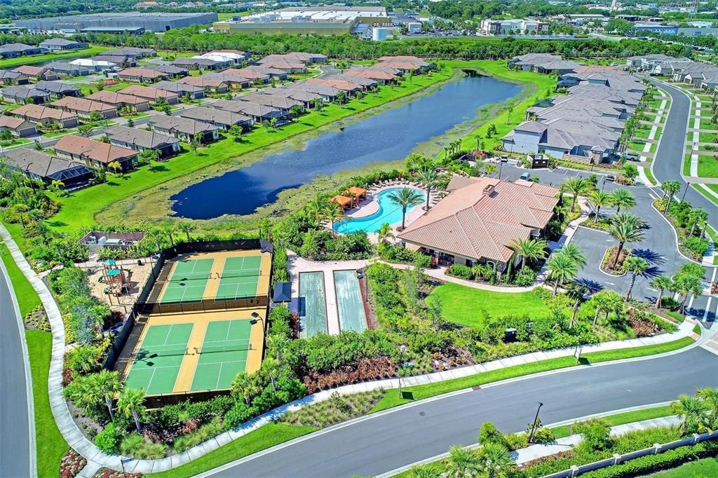 For Sale: $799,000 (3 beds, 2 baths, 1926 Square Feet)