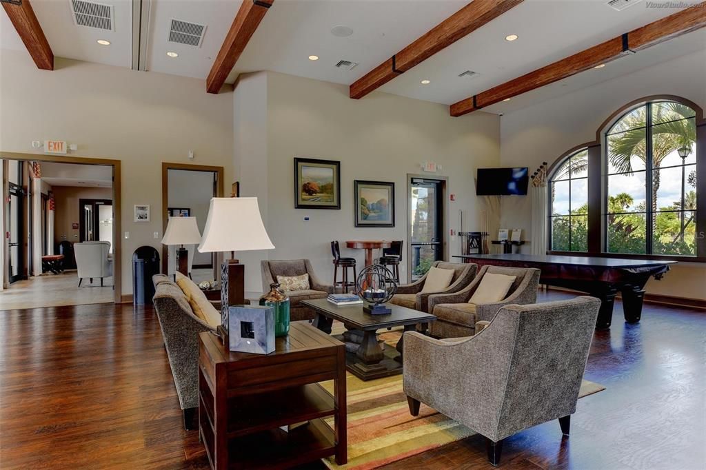 For Sale: $799,000 (3 beds, 2 baths, 1926 Square Feet)