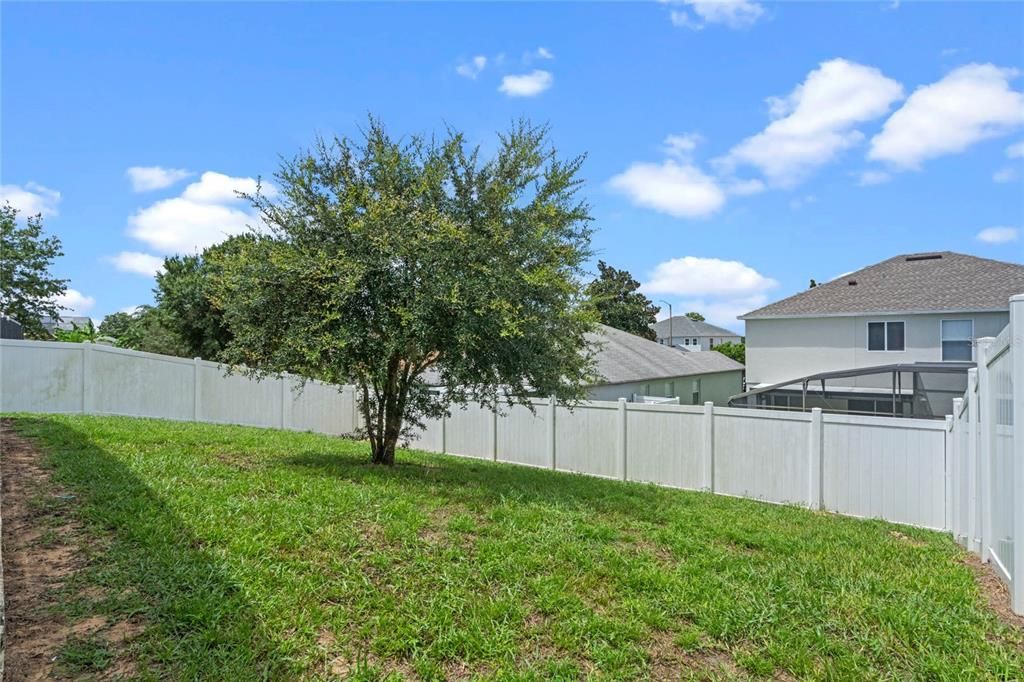 En Renta: $2,550 (3 camas, 2 baños, 2550 Pies cuadrados)